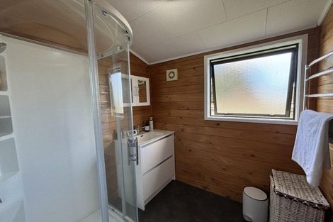 Photo of property in 70 Totara Street, Tawhero, Wanganui, 4501