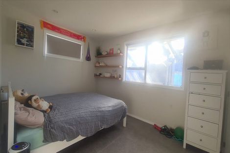 Photo of property in 27 Terrace Road, Titahi Bay, Porirua, 5022