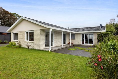 Photo of property in 425 Carrington Street, Upper Vogeltown, New Plymouth, 4310