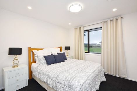 Photo of property in 22 Majestic Chance, Seaward Bush, Invercargill, 9812