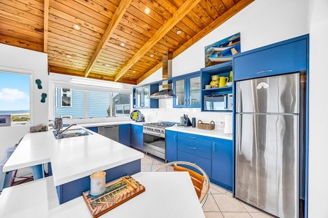 Photo of property in 11 Claude Street, Mangawhai Heads, Mangawhai, 0505