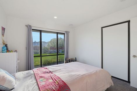 Photo of property in 1 Appleton Place, Woodend, 7610