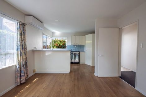 Photo of property in 1/49 Westgrove Avenue, Avonhead, Christchurch, 8042