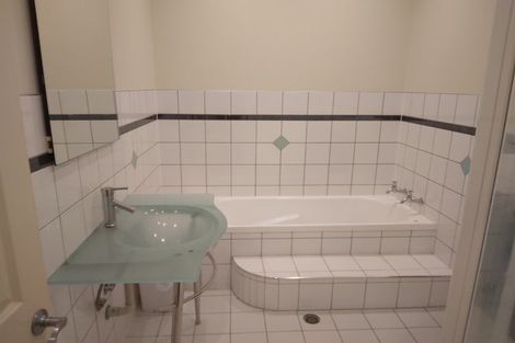 Photo of property in Hb Apartments, 8/3 Holland Street, Te Aro, Wellington, 6011