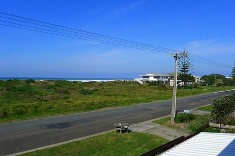 Photo of property in 44 Broadway Road, Waihi Beach, 3611
