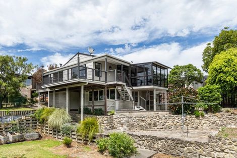 Photo of property in 21 Tauroa Road, Havelock North, 4130