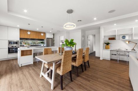 Photo of property in 16 Warhorse Gate, Halswell, Christchurch, 8025