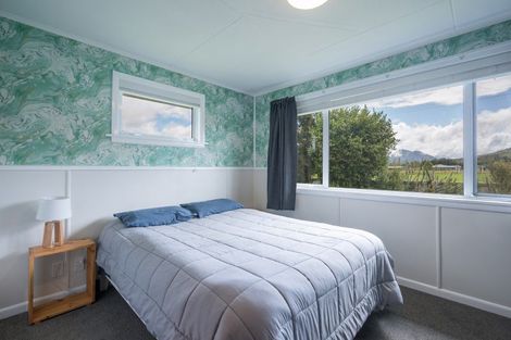 Photo of property in 138 Waller Street, Murchison, 7007