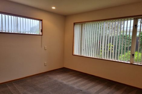 Photo of property in 5a Oakhurst Place, Russley, Christchurch, 8042