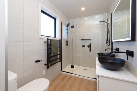 Photo of property in 203 Lake Hood Drive, Huntingdon, Ashburton, 7774