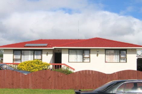 Photo of property in 19 Grimshaw Place, Henderson, Auckland, 0612