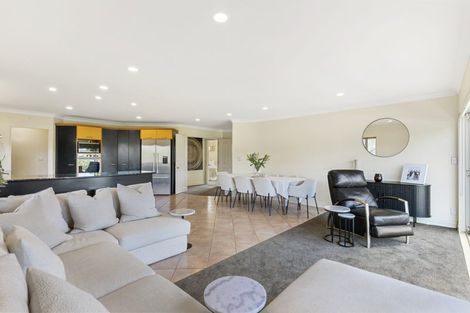 Photo of property in 222 Hibiscus Coast Highway, Orewa, 0931