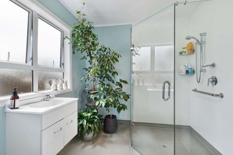 Photo of property in 170 Awhitu Road, Karioitahi, Waiuku, 2683