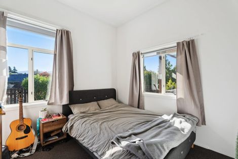 Photo of property in 8 Ragan Lane, Wanaka, 9305