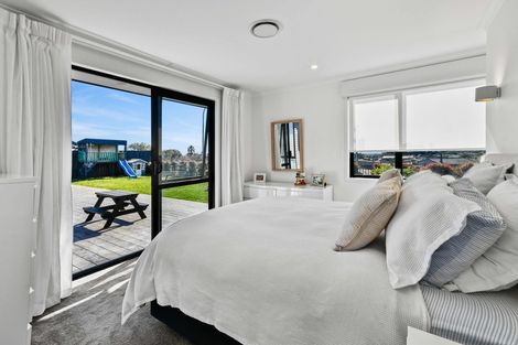 Photo of property in 29 Trevor Mcmiken Drive, Patumahoe, Pukekohe, 2679