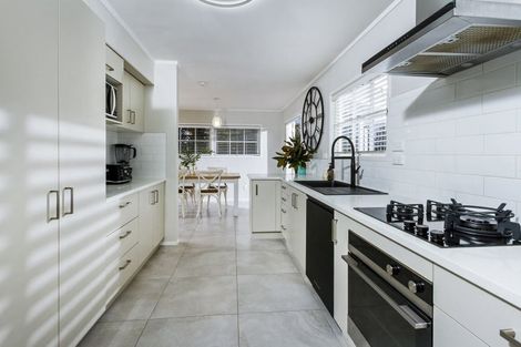 Photo of property in 1/4 Coronation Street, Belmont, Auckland, 0622