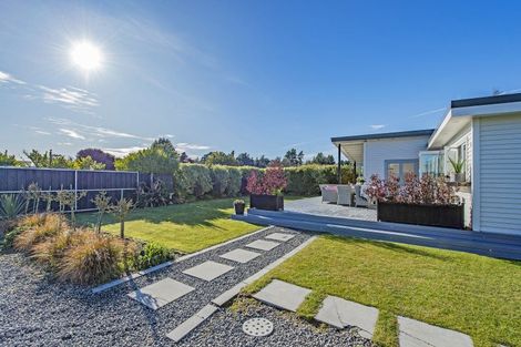 Photo of property in 31 Broadway Avenue, Waikuku Beach, 7473