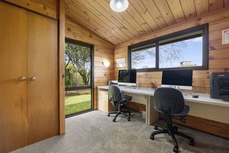 Photo of property in 37 Flint Road West, Stratford, 4332