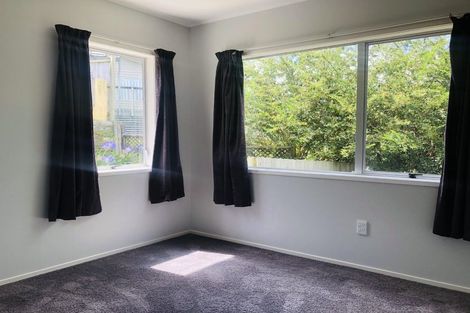 Photo of property in 1/14 Gillan Place, Bayview, Auckland, 0629