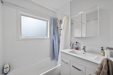 Photo of property in 1/81 Maces Road, Bromley, Christchurch, 8062