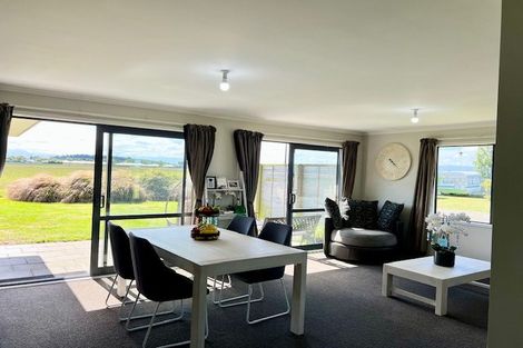 Photo of property in 1 Reeds Road, Darfield, 7510