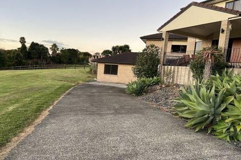 Photo of property in 552 Redoubt Road, Flat Bush, Auckland, 2019