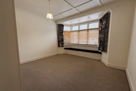 Photo of property in 34 Shakespeare Road, Bluff Hill, Napier, 4110