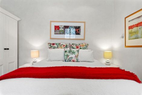 Photo of property in 21 Anglesea Street, Arrowtown, 9302