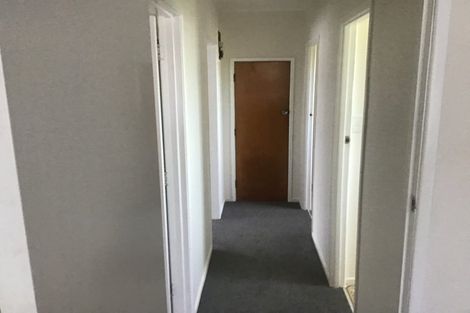 Photo of property in 35 Kamo Road, Regent, Whangarei, 0112