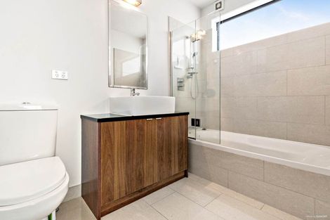 Photo of property in 297 Murphys Road, Flat Bush, Auckland, 2019