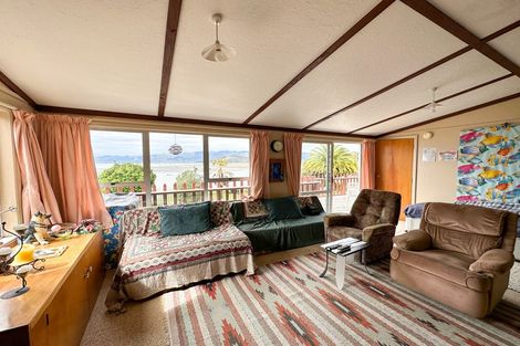 Photo of property in 218 Rangihaeata Road, Rangihaeata, Takaka, 7182