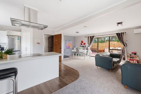 Photo of property in 2 Ngarimu Place, Mount Maunganui, 3116