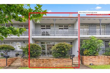 Photo of property in 4/126 Stancombe Road, Flat Bush, Auckland, 2016