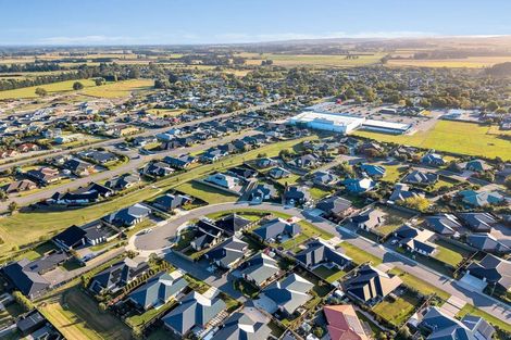 Photo of property in 5 Burke Lane, Amberley, 7410