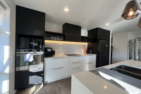 Photo of property in 43 Muster Road, Jacks Point, 9371