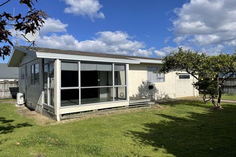 Photo of property in 2 Short Street, Otumoetai, Tauranga, 3110