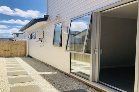 Photo of property in 9 Hinoki Way, Flat Bush, Auckland, 2019
