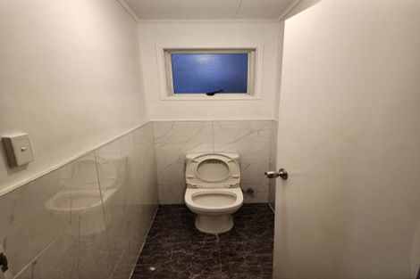 Photo of property in 14 Tango Place, Henderson, Auckland, 0610