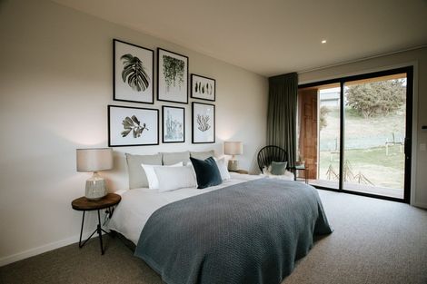 Photo of property in 8 Nokomai Street, Wanaka, 9305