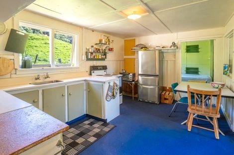 Photo of property in 9 Wainui Valley Road, Wainui, French Farm, 7582