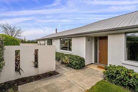 Photo of property in 27 De Bettencor Place, Mount Pisa, Cromwell, 9383
