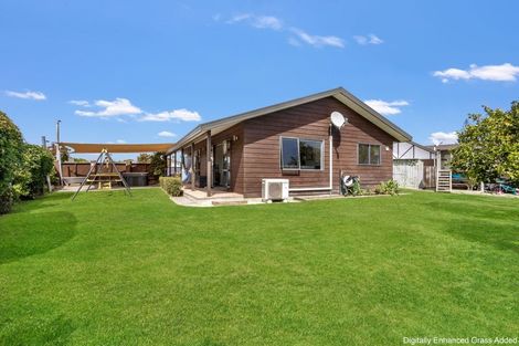 Photo of property in 6 Alan Styles Place, Greenmeadows, Napier, 4112