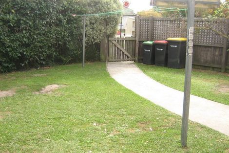 Photo of property in 122 Osborne Street, Waltham, Christchurch, 8011