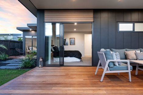 Photo of property in 99 The Boulevard, Papamoa Beach, Papamoa, 3118