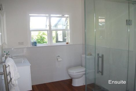 Photo of property in 405b Carrington Street, Upper Vogeltown, New Plymouth, 4310