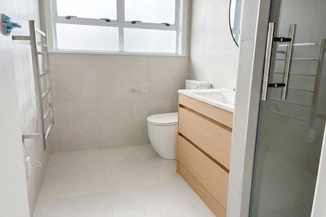 Photo of property in 5 Mcleod Road, Henderson, Auckland, 0612