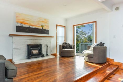 Photo of property in 65 Forest Lake Road, Forest Lake, Hamilton, 3200