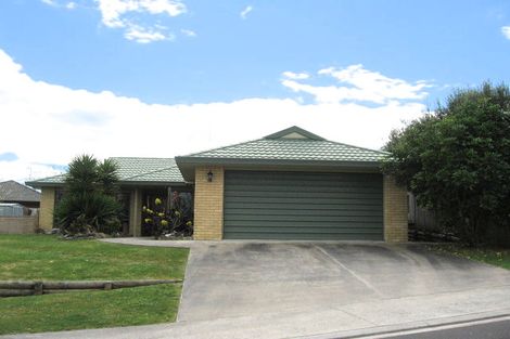 Photo of property in 5 Molyneux Place, Welcome Bay, Tauranga, 3112