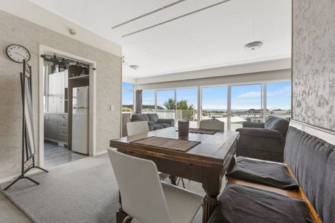 Photo of property in 9 Mount View Place, Spotswood, New Plymouth, 4310