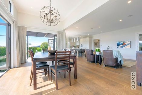 Photo of property in 8 Tauwaka Crescent, Riverhead, 0820